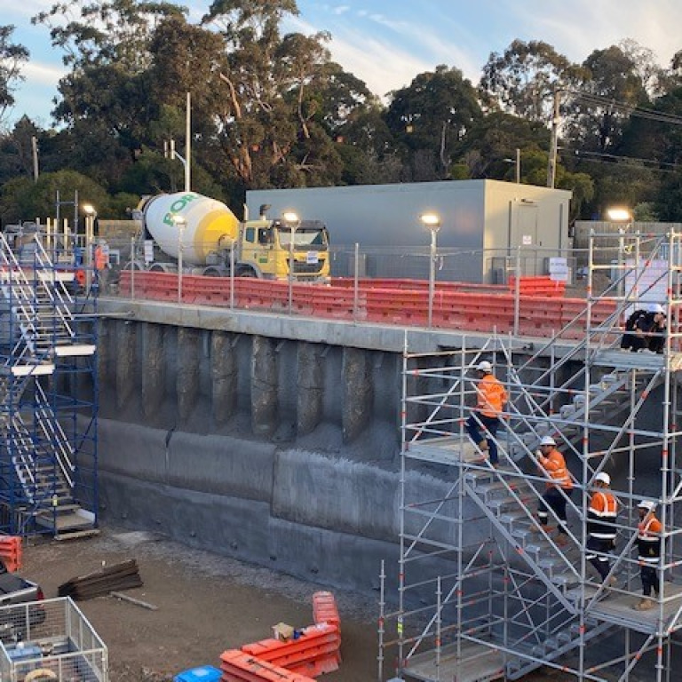 Mentone & Cheltenham Station -7
